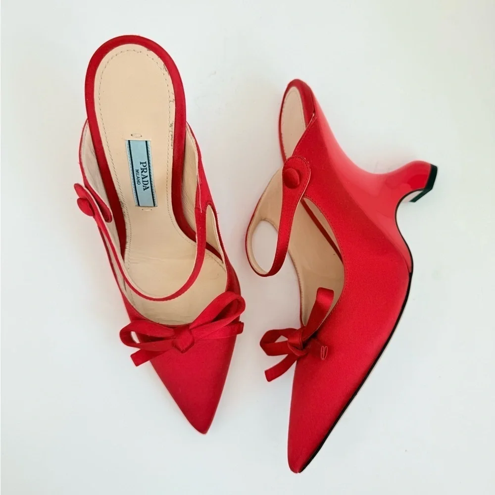 Prada Red Satin Patent Sculpted Bow Wedge heel Mary Jane pumps EU 37 - Picture 1 of 11